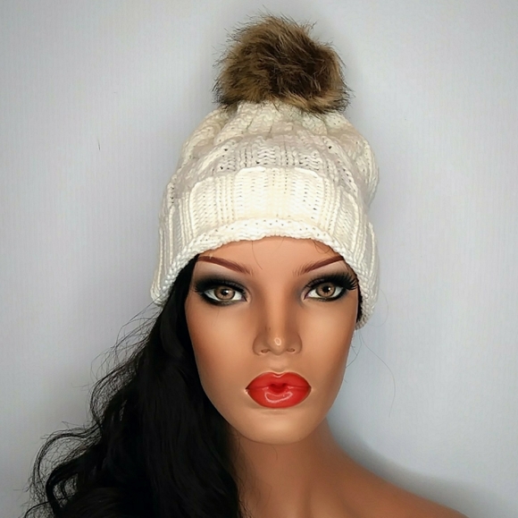 Ivory Cable Knit Beanie - Picture 2 of 3